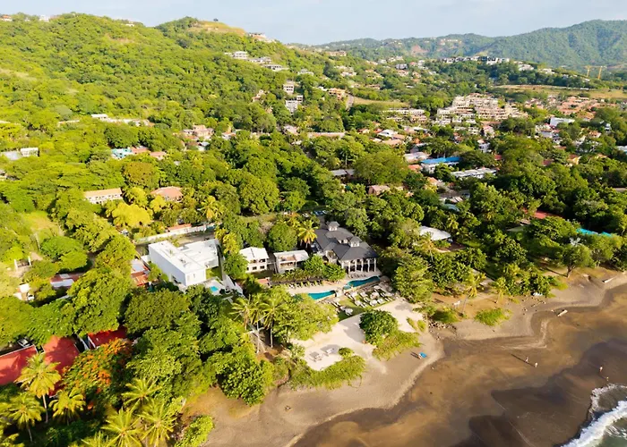 Elegant In High-end Community With Pool And Club Access Сasa de vacaciones